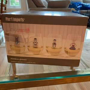 New in box Stemless wine glasses with cat graphics